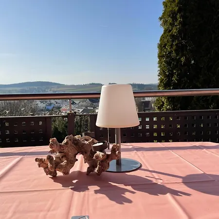 Daire Komfortable 100qm Mit Loggia In Im Frankenwald-fichtelgebirge