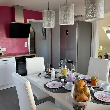 Daire Komfortable 100qm Mit Loggia In Im Frankenwald-fichtelgebirge *
