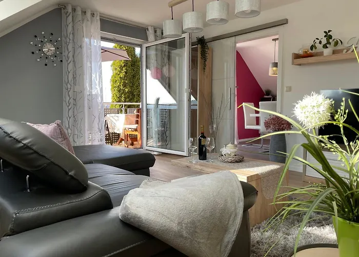 Komfortable 100qm Mit Loggia In Im Frankenwald-fichtelgebirge Schauenstein