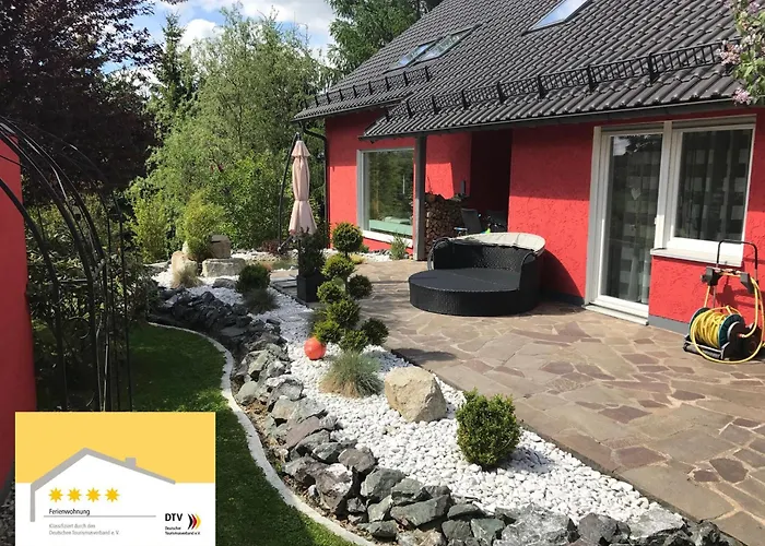 Komfortable 100qm Mit Loggia In Im Frankenwald-fichtelgebirge 아파트