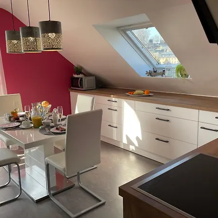 Komfortable 100qm Mit Loggia In Im Frankenwald-fichtelgebirge Daire *