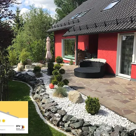 Komfortable 100qm Mit Loggia In Im Frankenwald-fichtelgebirge Apartamento