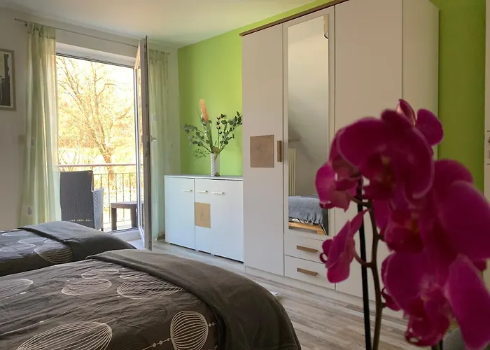 Lägenhet Komfortable 100qm Mit Loggia In Im Frankenwald-fichtelgebirge